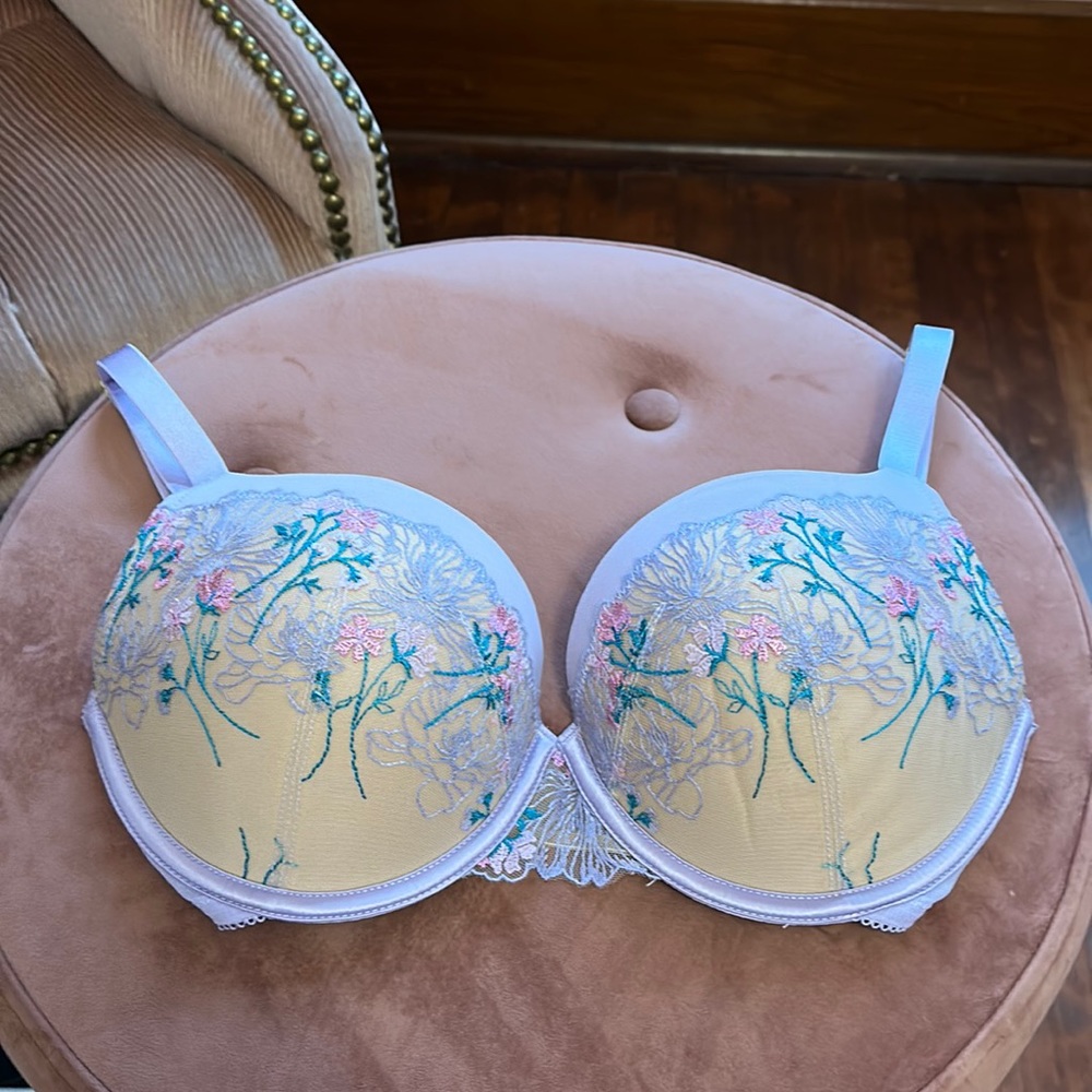 NEW Luvlette Bra Sz 32E